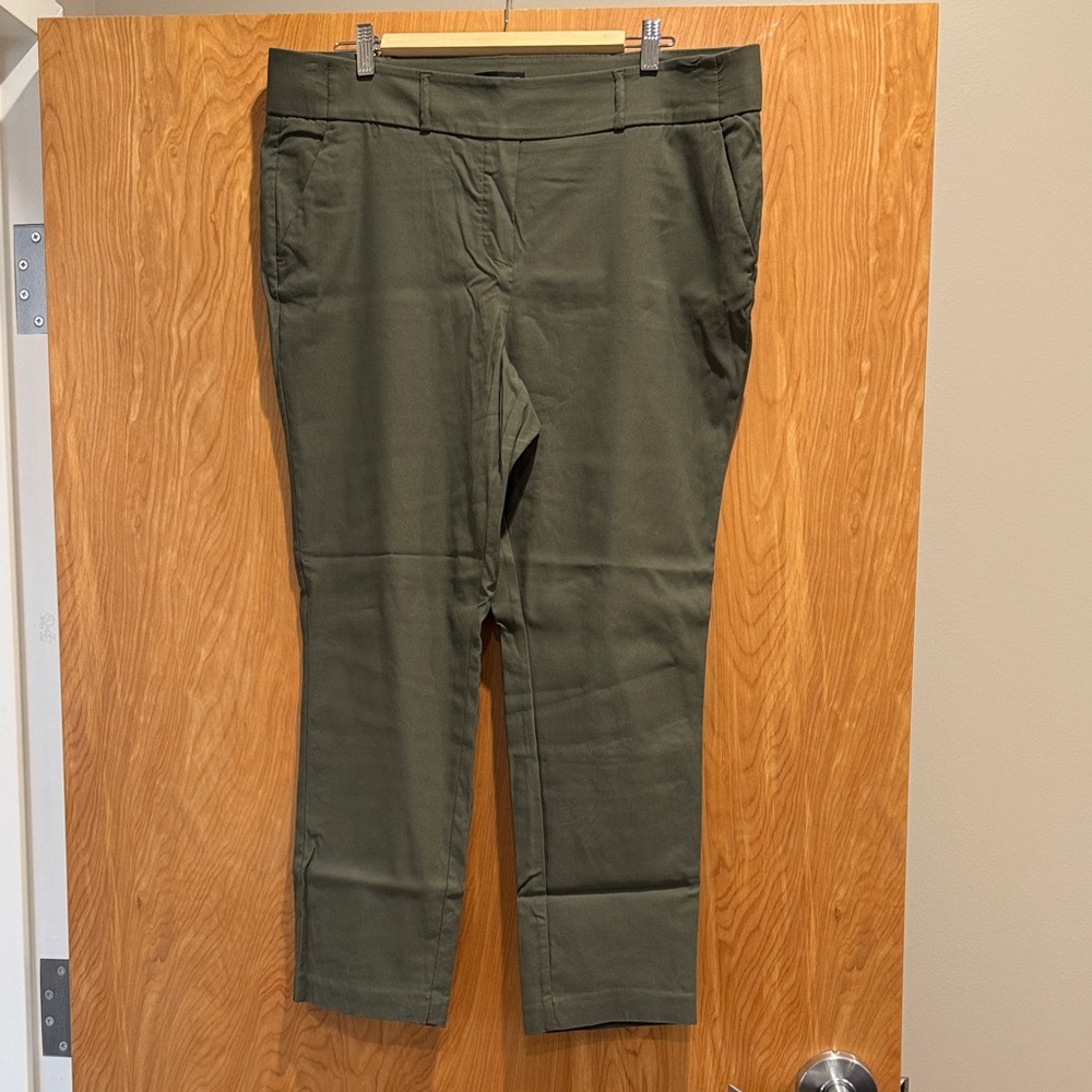 Simply Vera Vera Wang Olive Green Pants